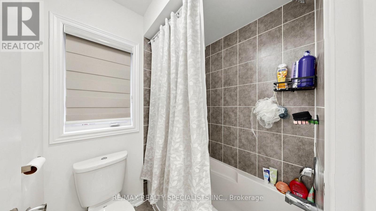 250 CHIPPEWA AVENUE - Image 32