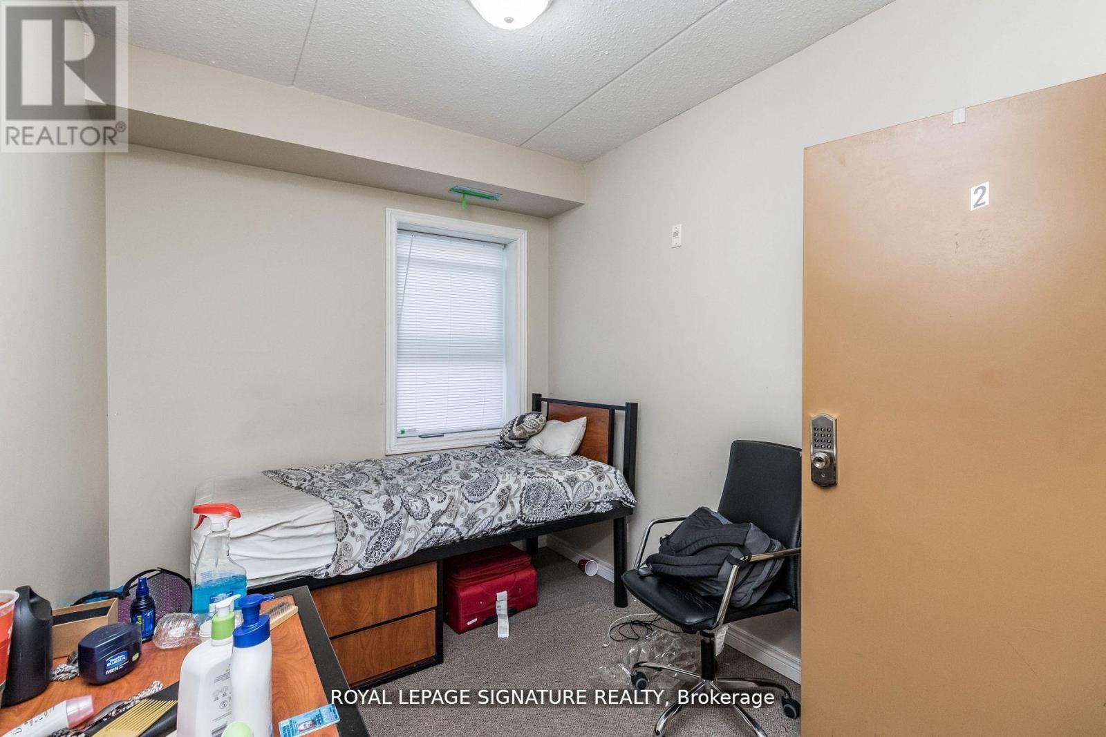 #101 253 LESTER STREET - 18
