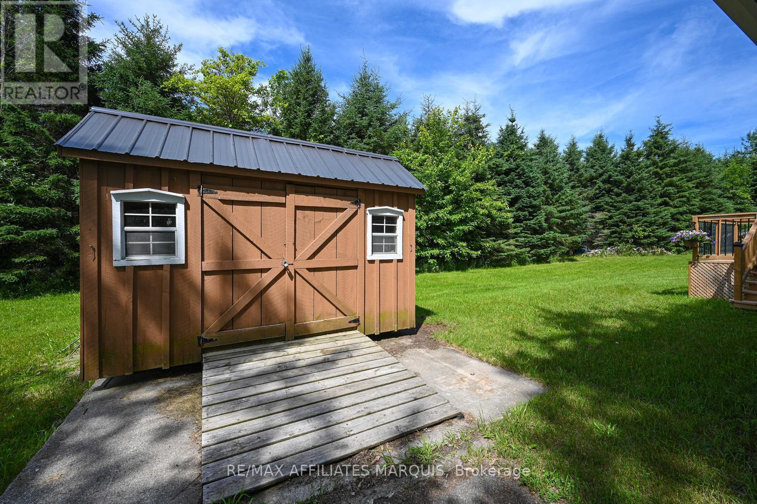 12095 HIGHWAY 15 ROAD - Image 33