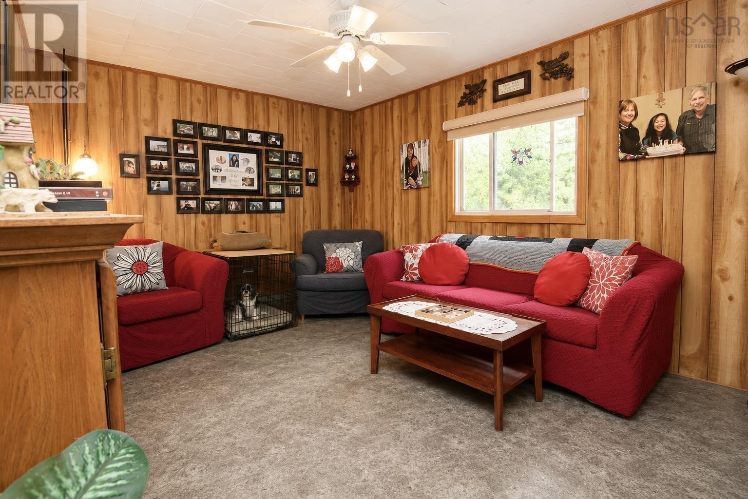 629 Falkenham Road - 6