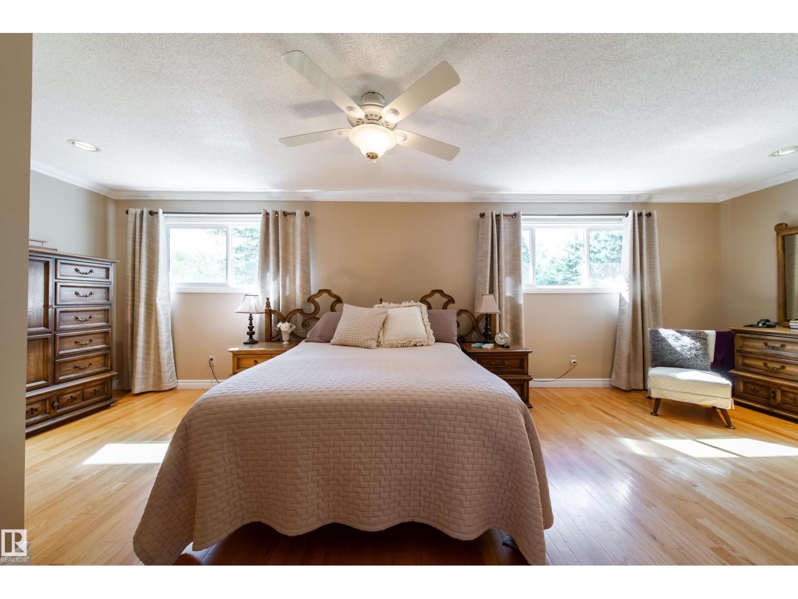 205 MANOR CO NW - 23