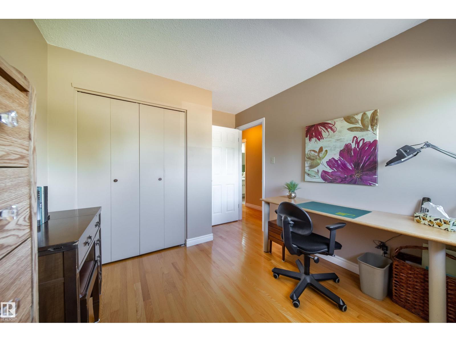 205 MANOR CO NW - 26