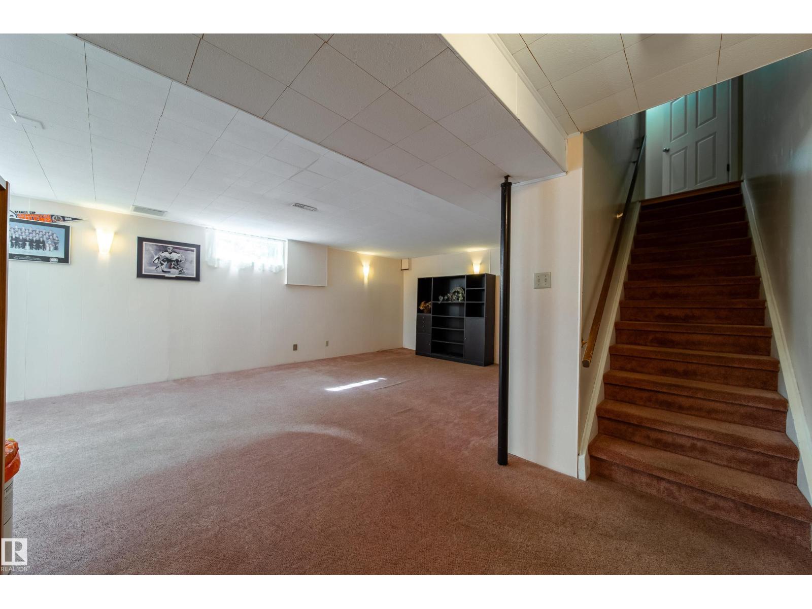 205 MANOR CO NW - 31