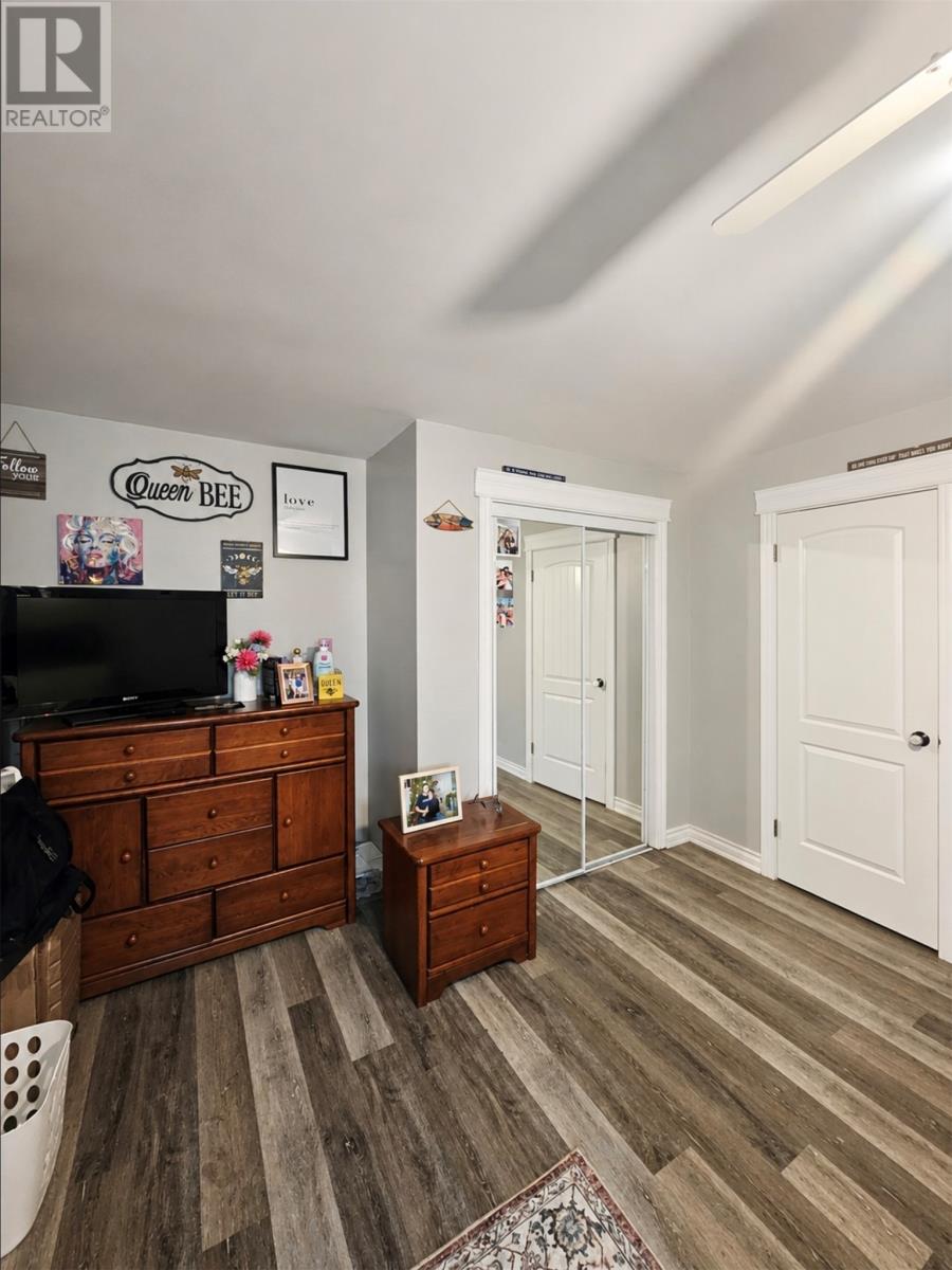 172 Central Street - Image 43