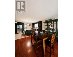172 Central Street thumbnail 18
