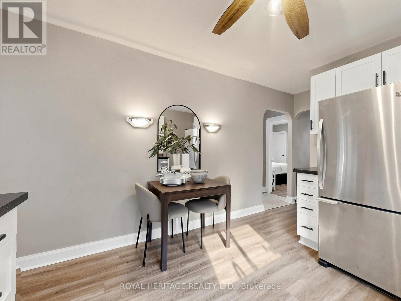 221 HIBBERT AVENUE - 10