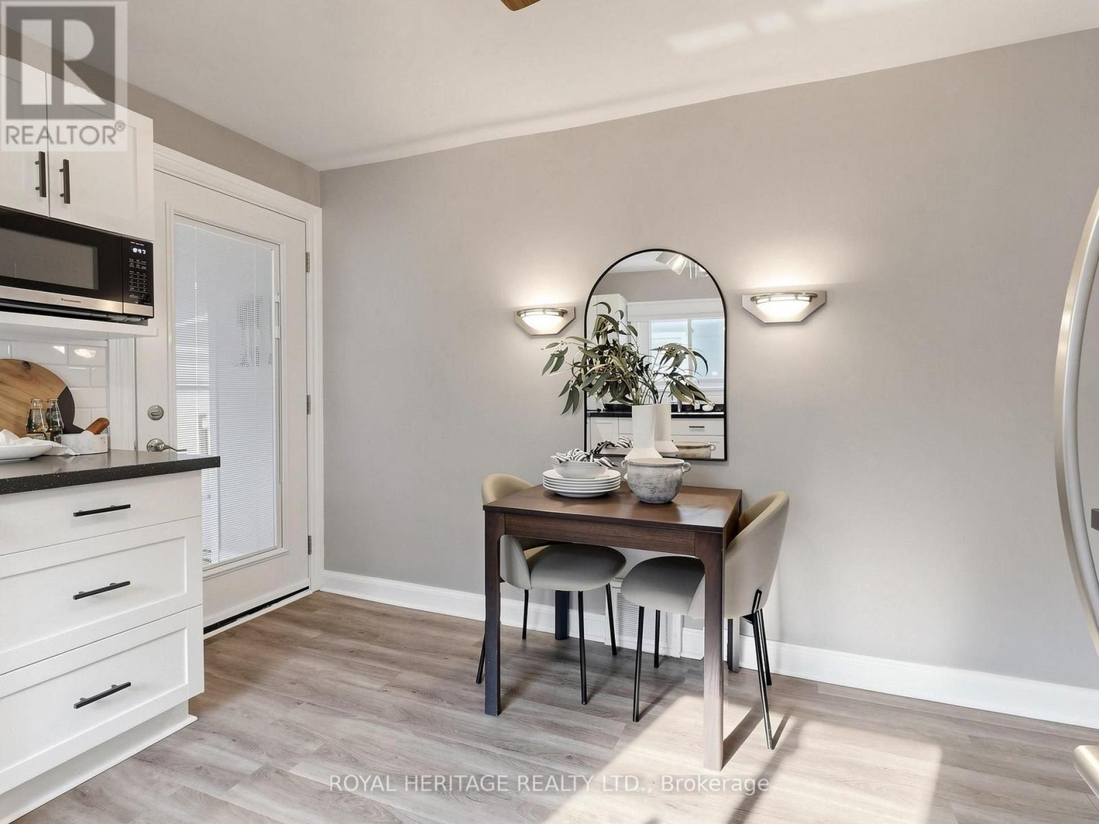221 HIBBERT AVENUE - 11