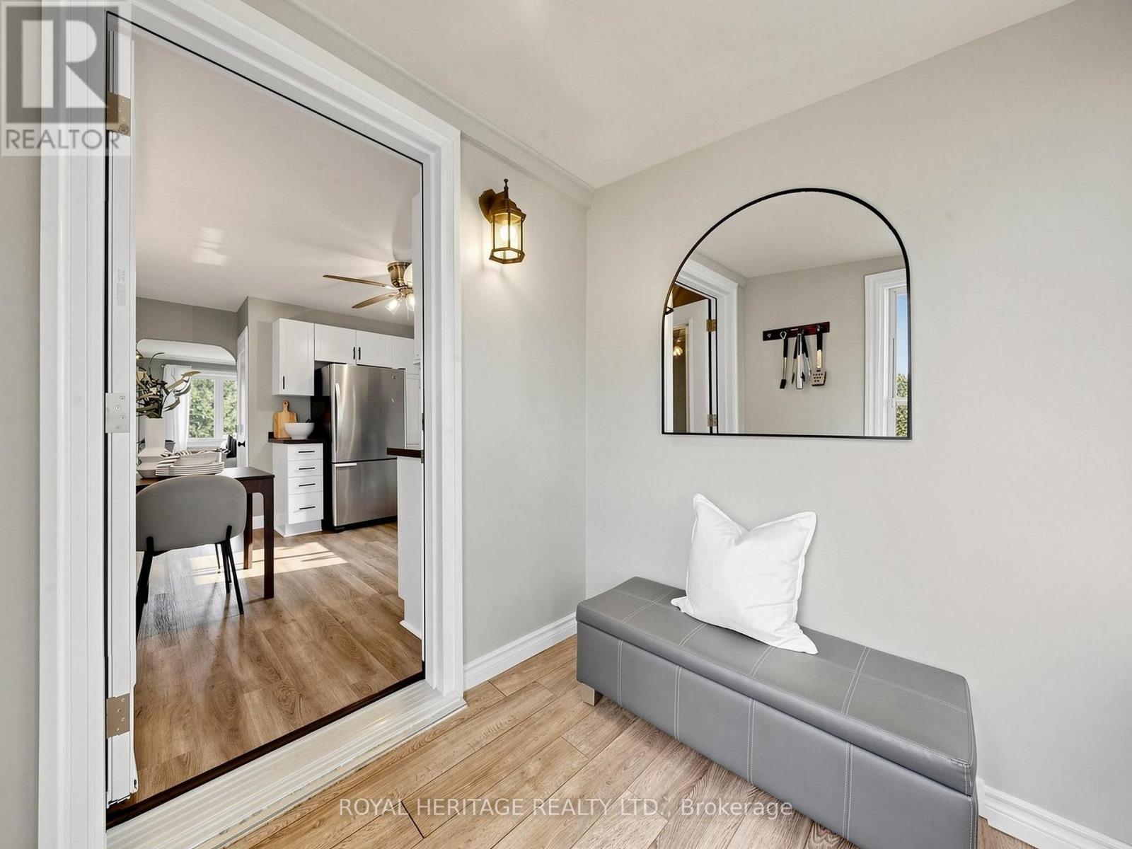 221 HIBBERT AVENUE - 22