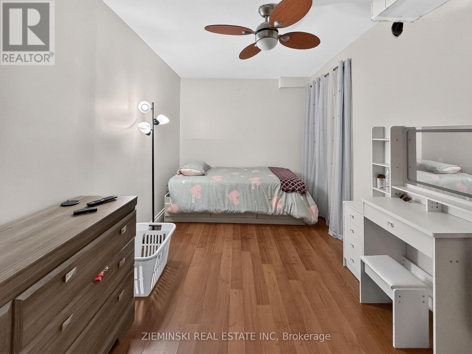 1222 GATINEAU BOULEVARD - 20