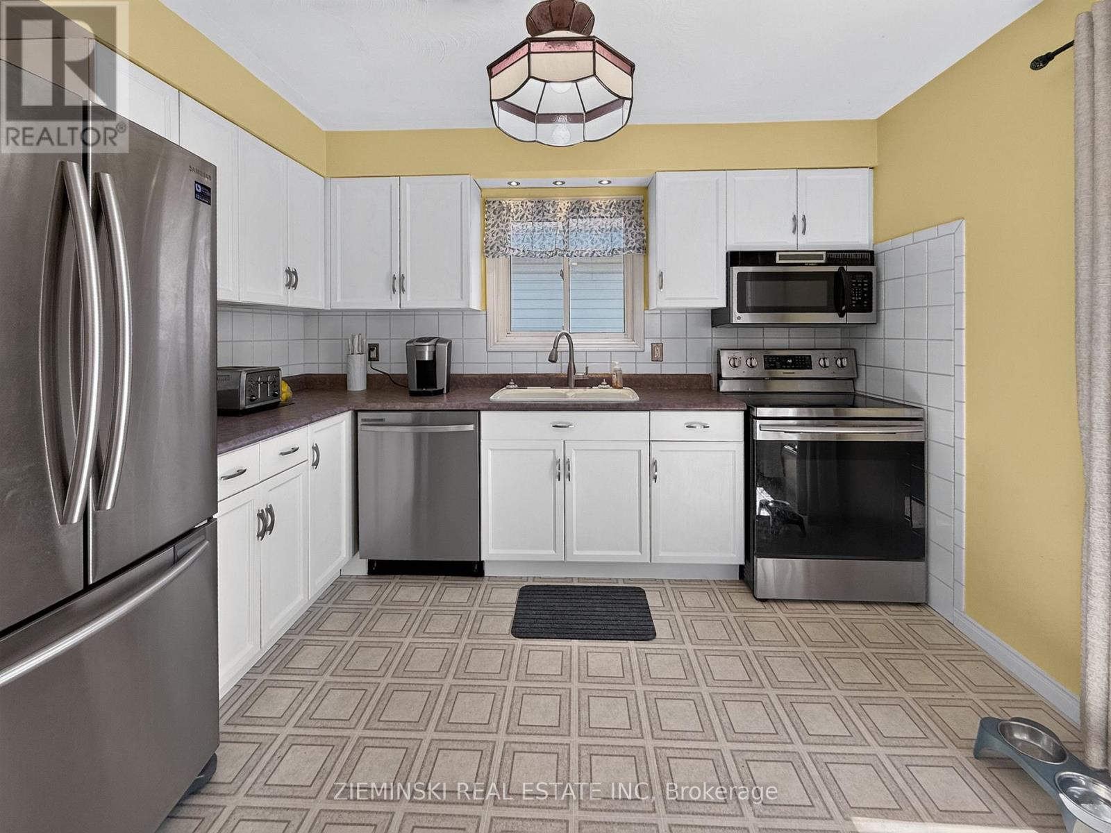 1222 GATINEAU BOULEVARD - 5