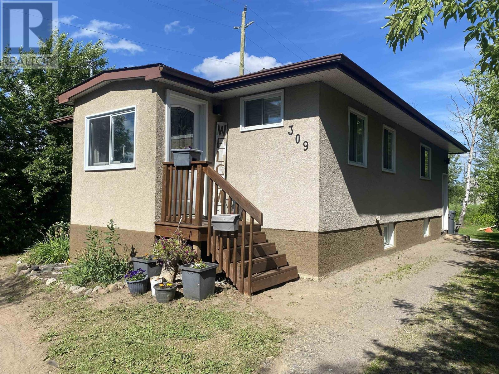 309 Ontario ST - 1