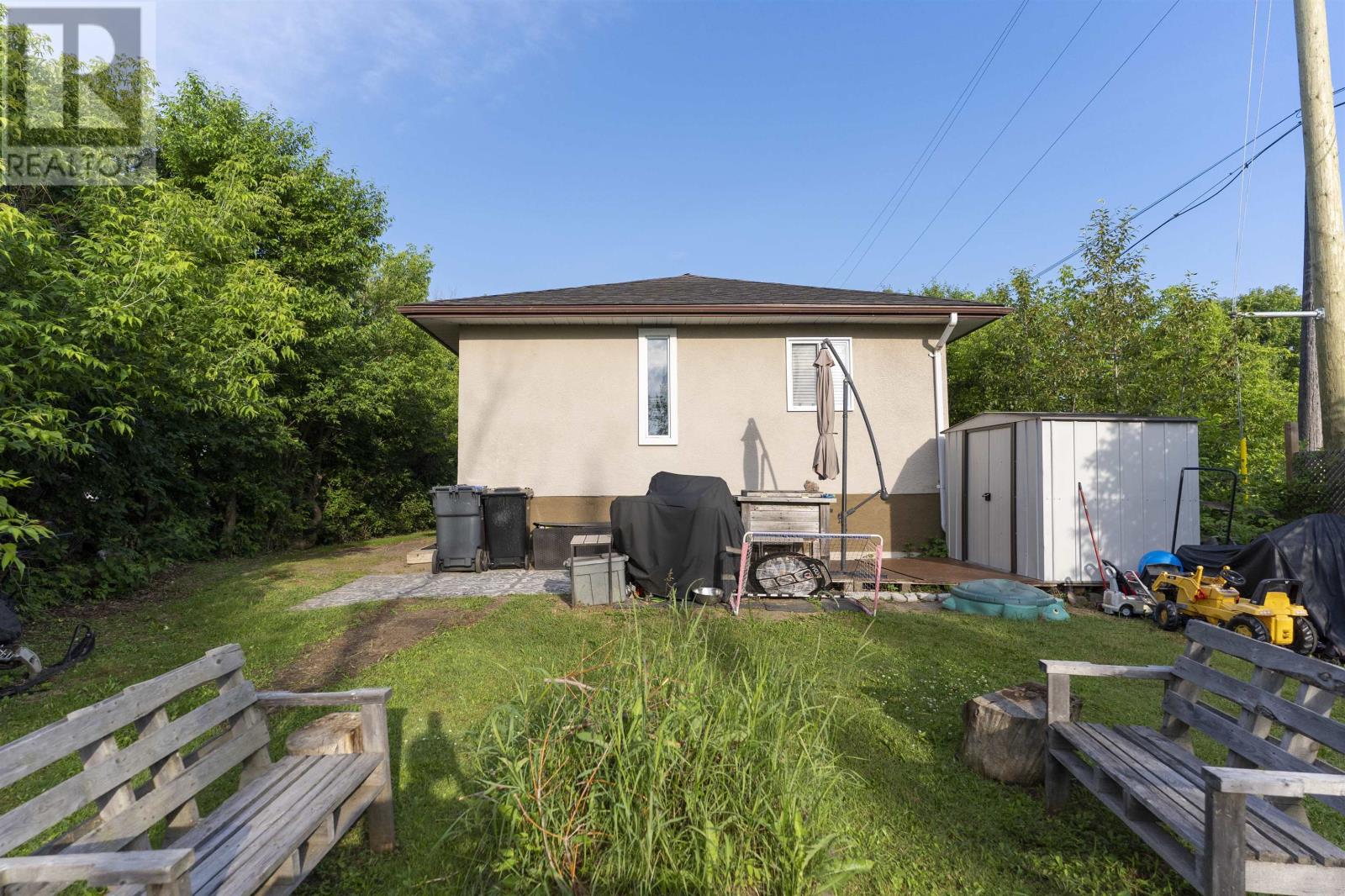 309 Ontario ST - 19