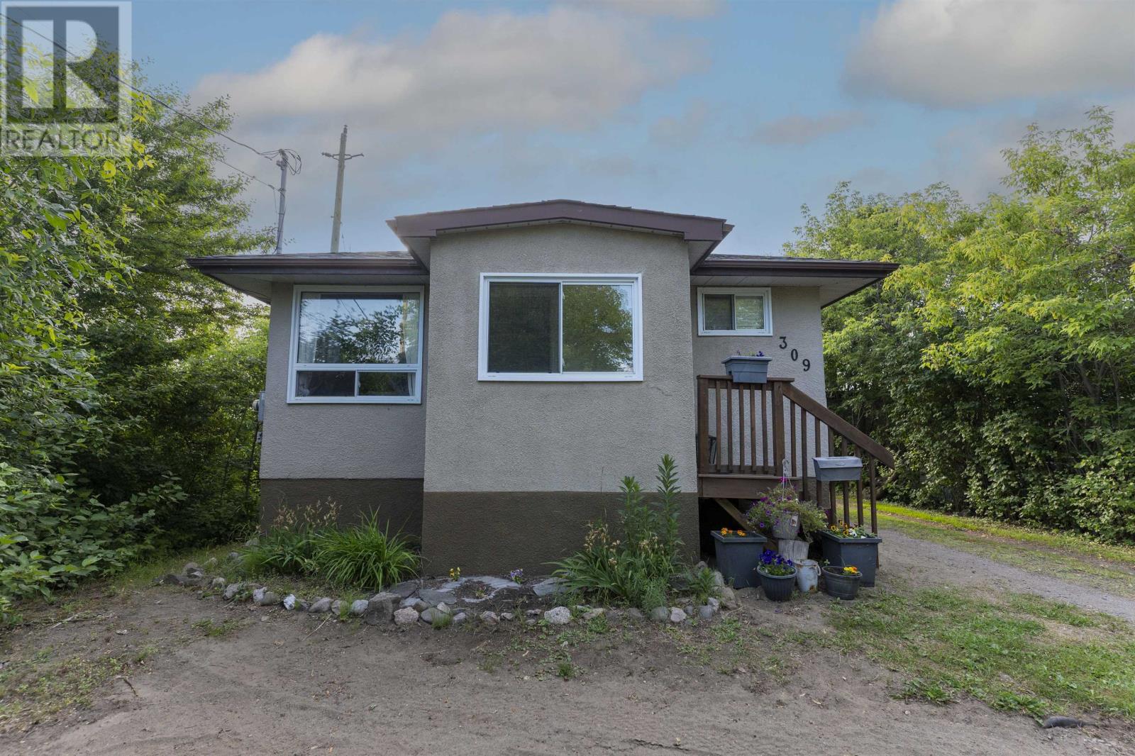 309 Ontario ST - 22