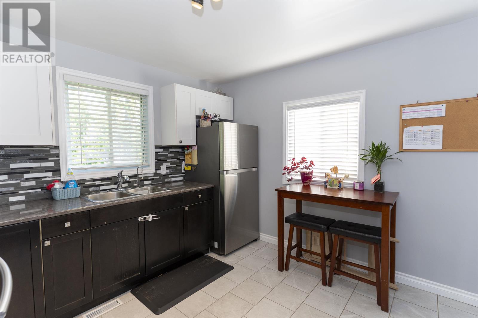 309 Ontario ST - 5