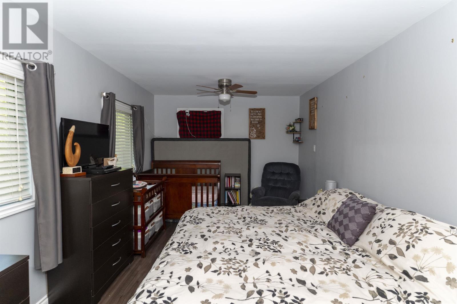 309 Ontario ST - 12