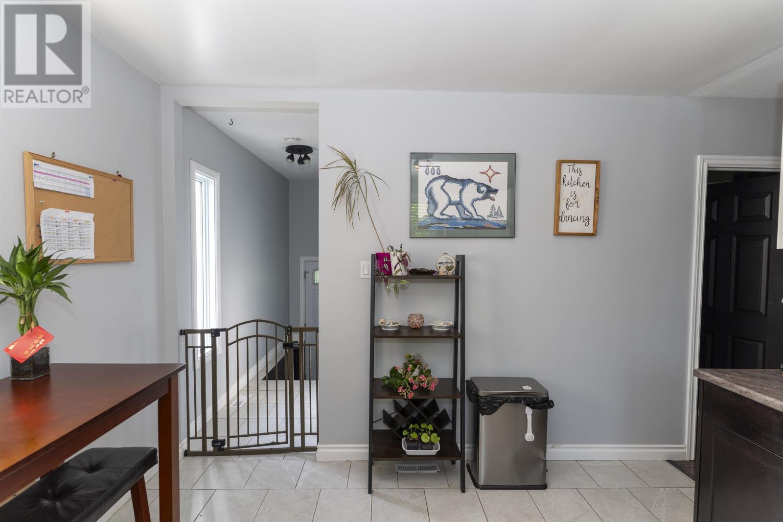 309 Ontario ST - 6