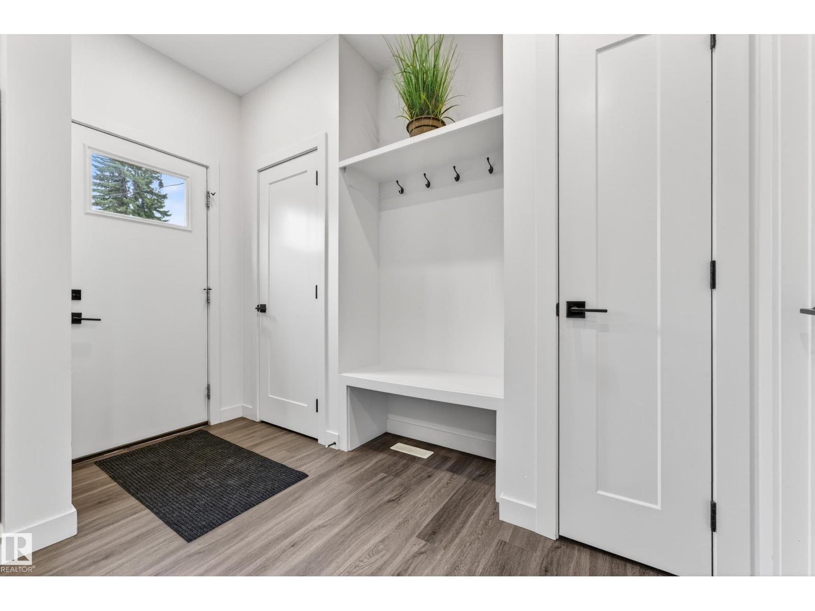 10326 160 ST NW - 25