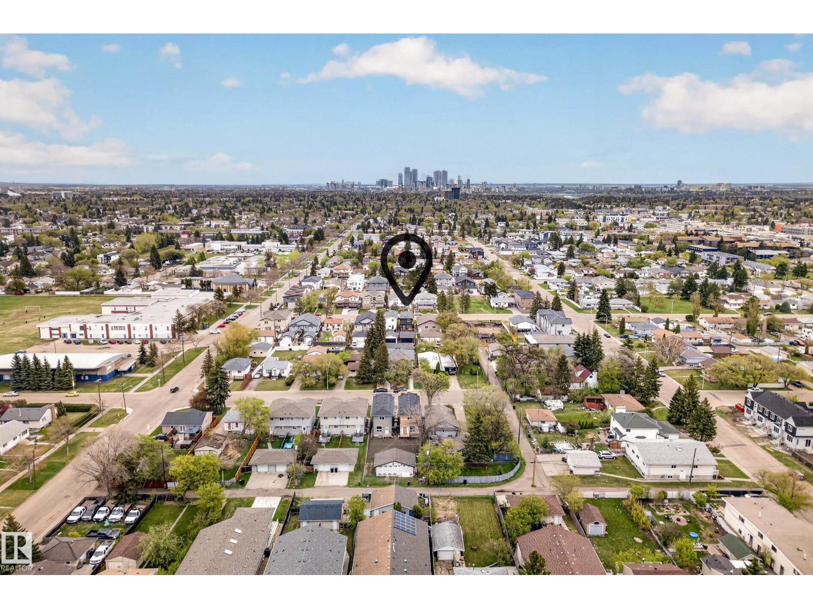10326 160 ST NW - 5