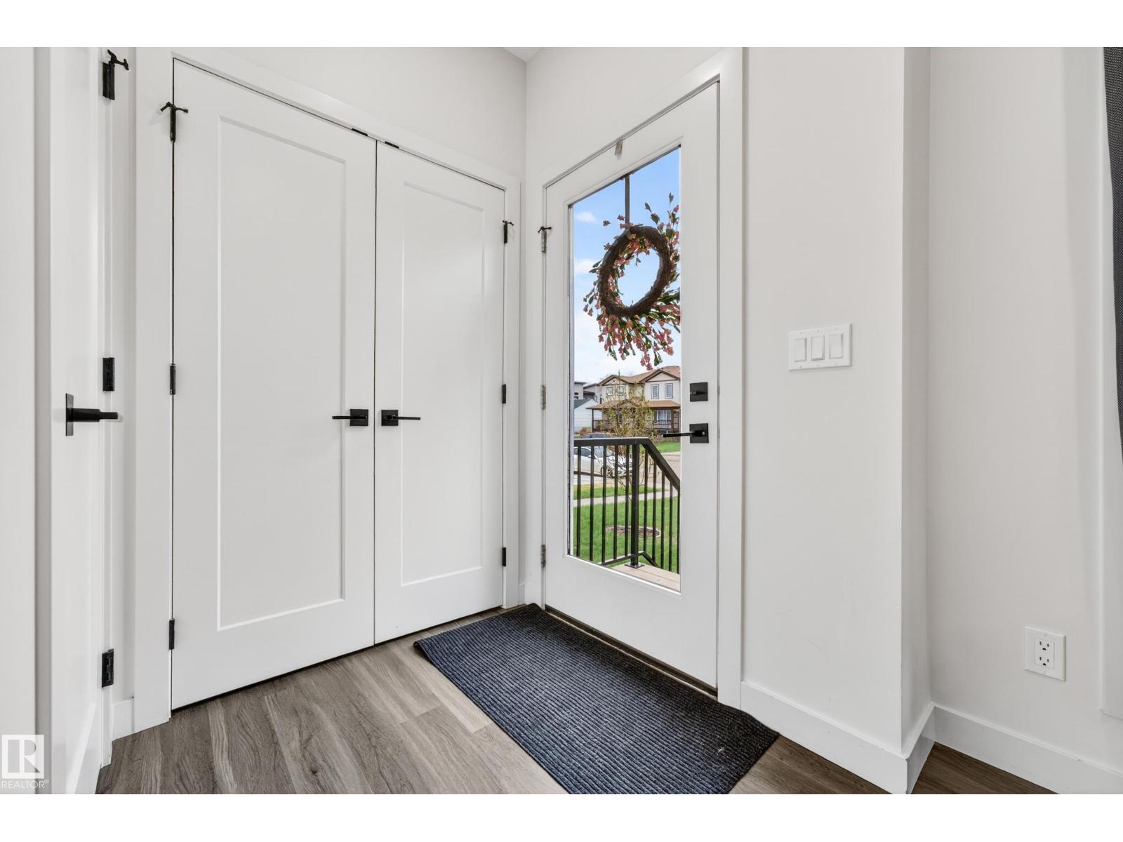 10326 160 ST NW - 9