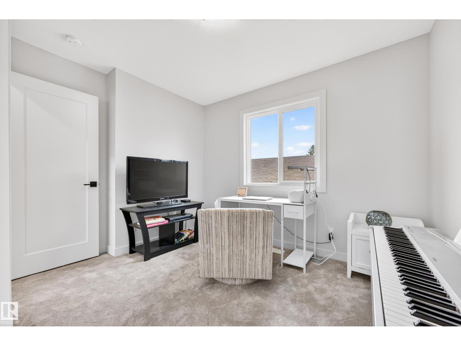 10326 160 ST NW - 41