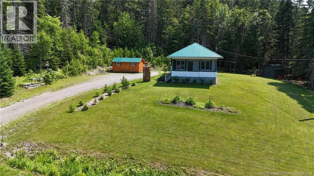 65 Woodland Crescent - Image 3