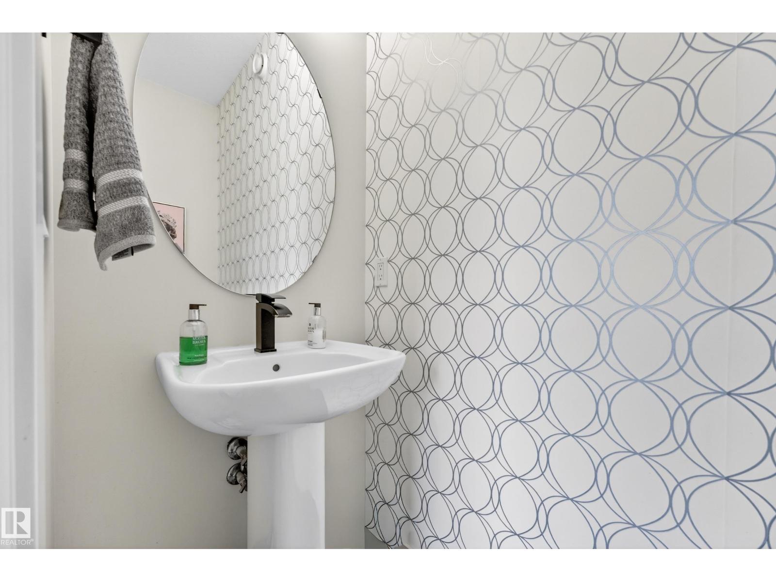 10326 160 ST NW - 27