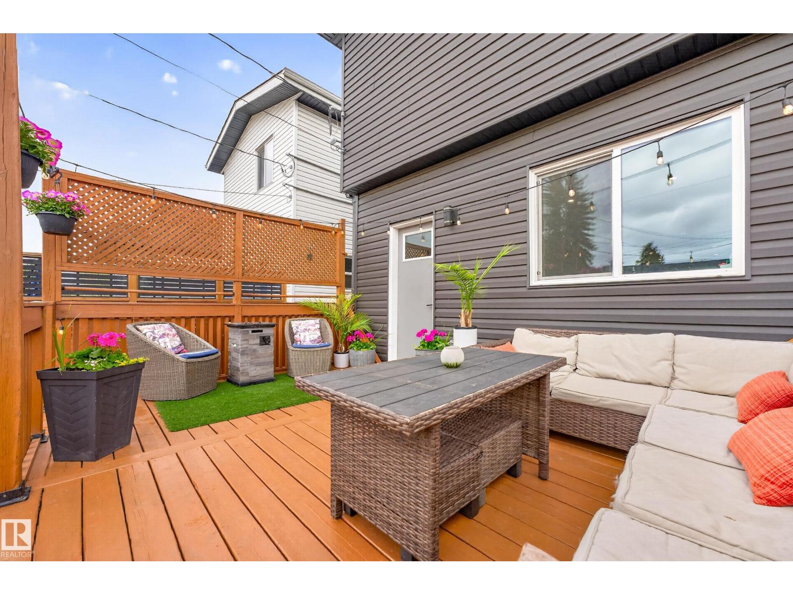 10326 160 ST NW - 47