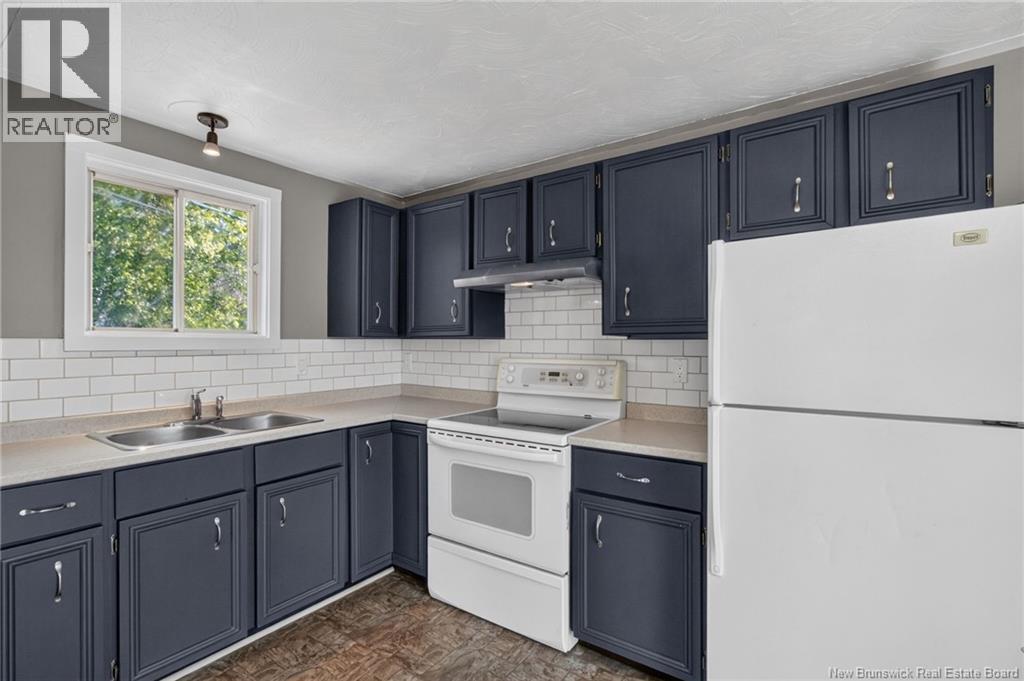 55 Raworth - Image 4