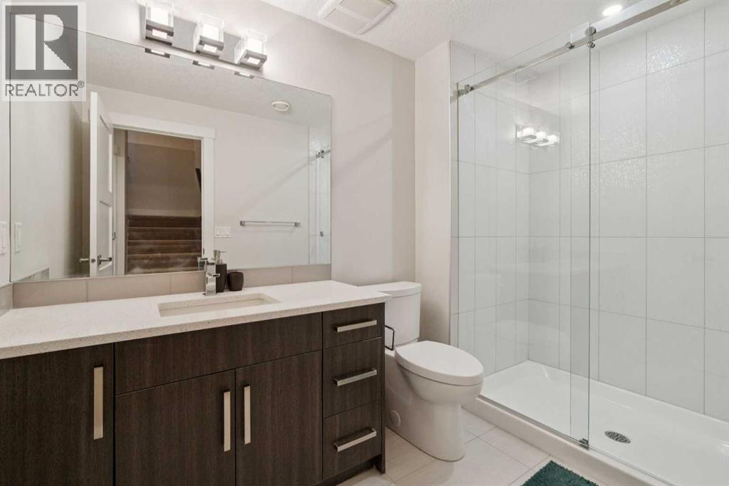 1811 31 Avenue SW - 24