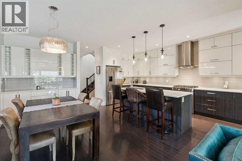 1811 31 Avenue SW - 8