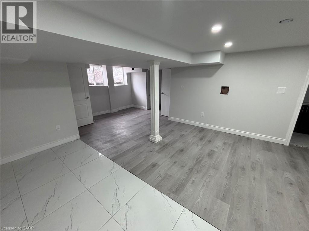 4 BEECHWOOD Court - 22