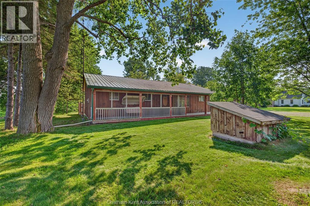 20847 Victoria ROAD - 1