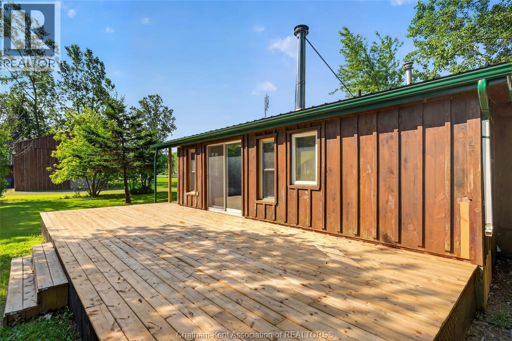 20847 Victoria ROAD - 44