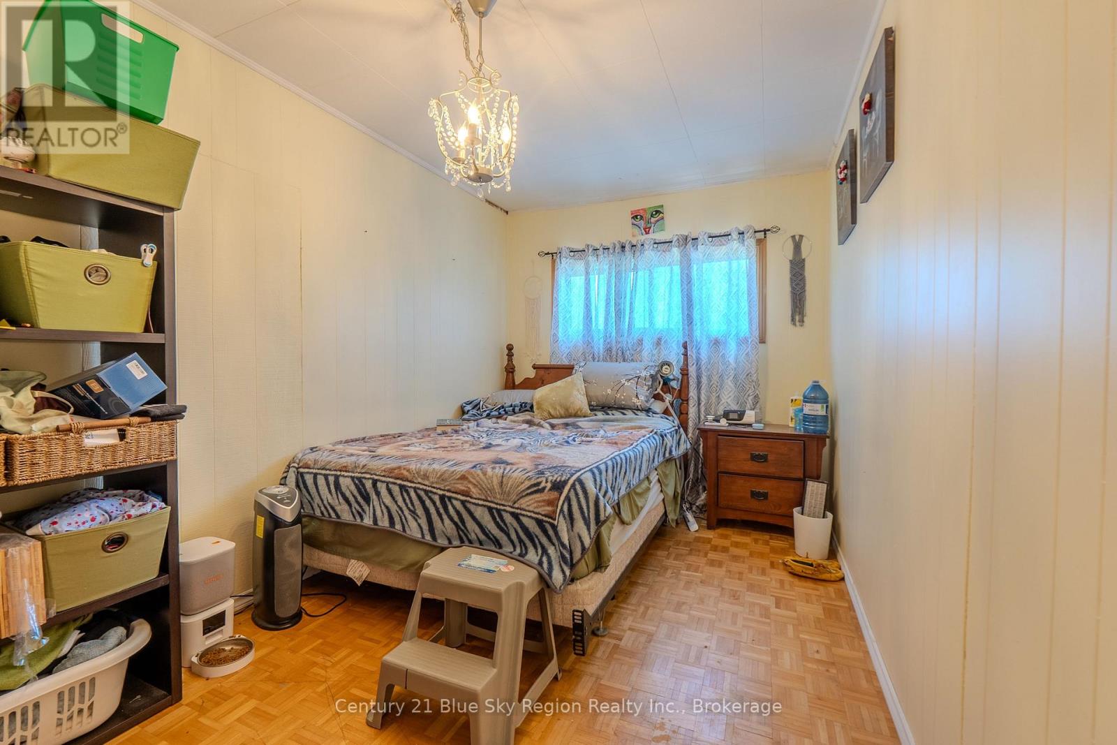 174 PRINCESS STREET E - 17