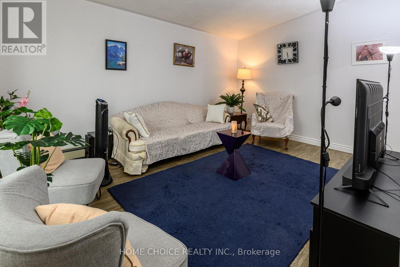 588 MELROSE BOULEVARD - 4