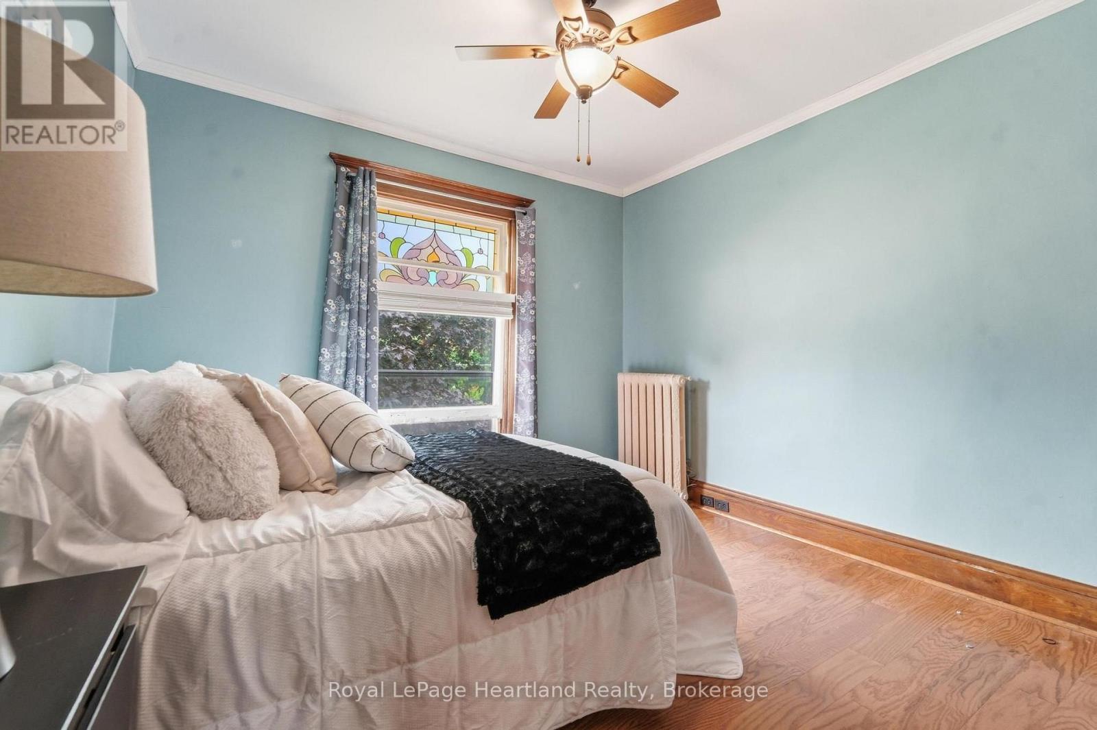 107 WELLINGTON STREET S - Image 19