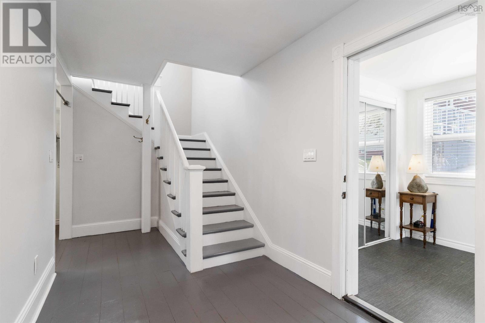 35 McFatridge Road - 15