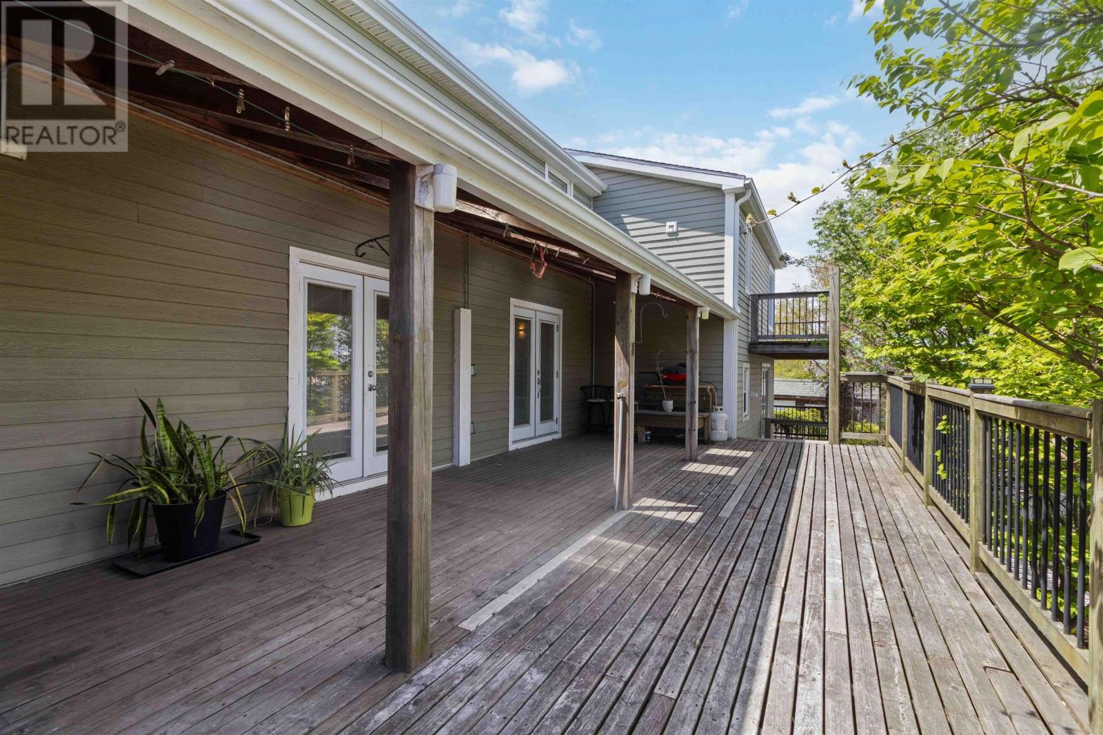 35 McFatridge Road - 36