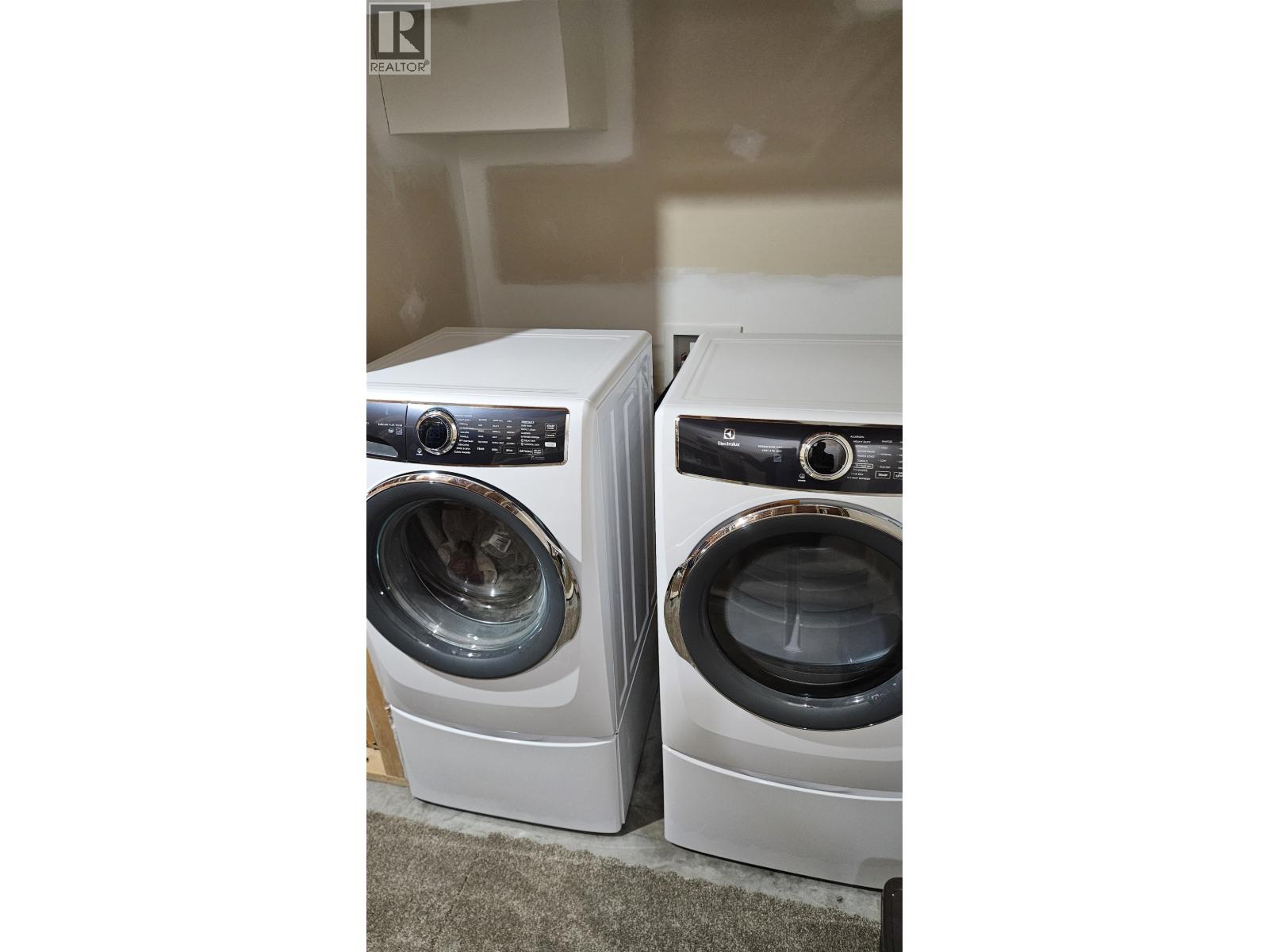10912 88A STREET - Image 19