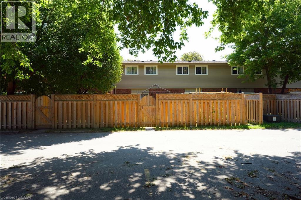 136 JANSEN Avenue - 28