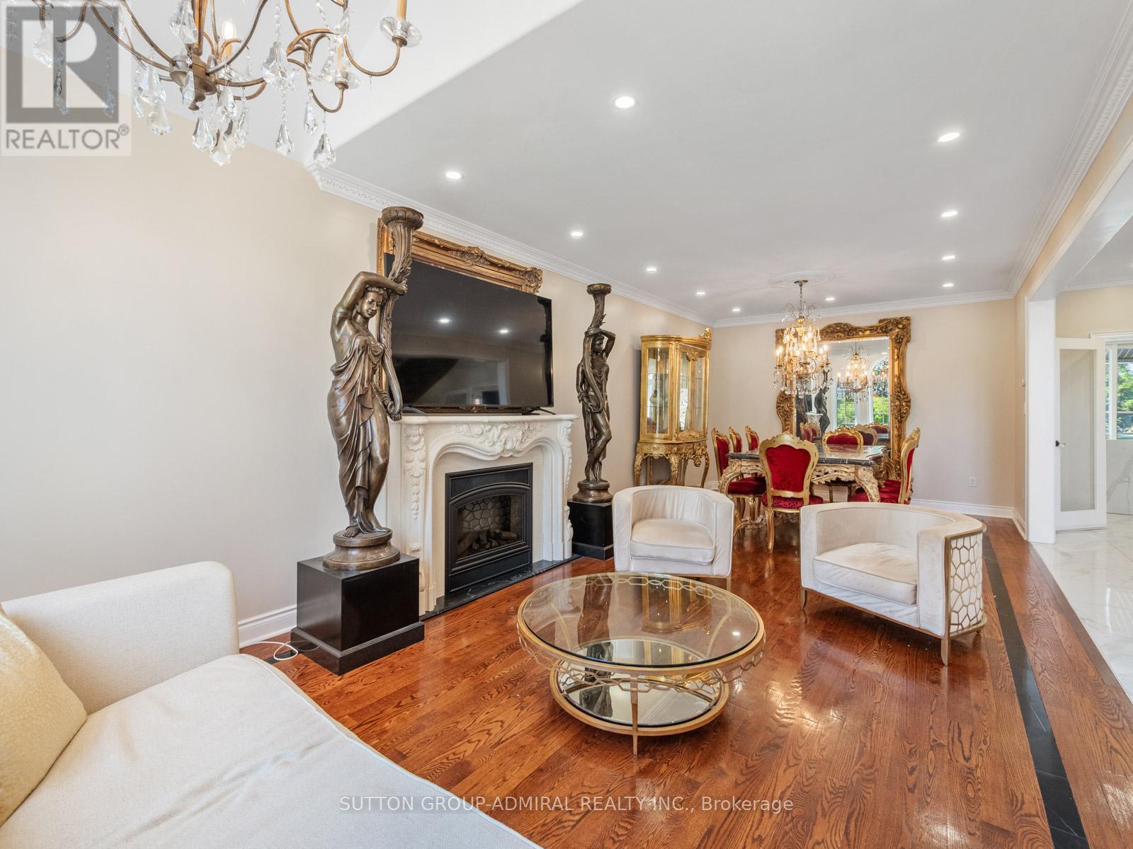 18 THATCHER AVENUE - Image 10