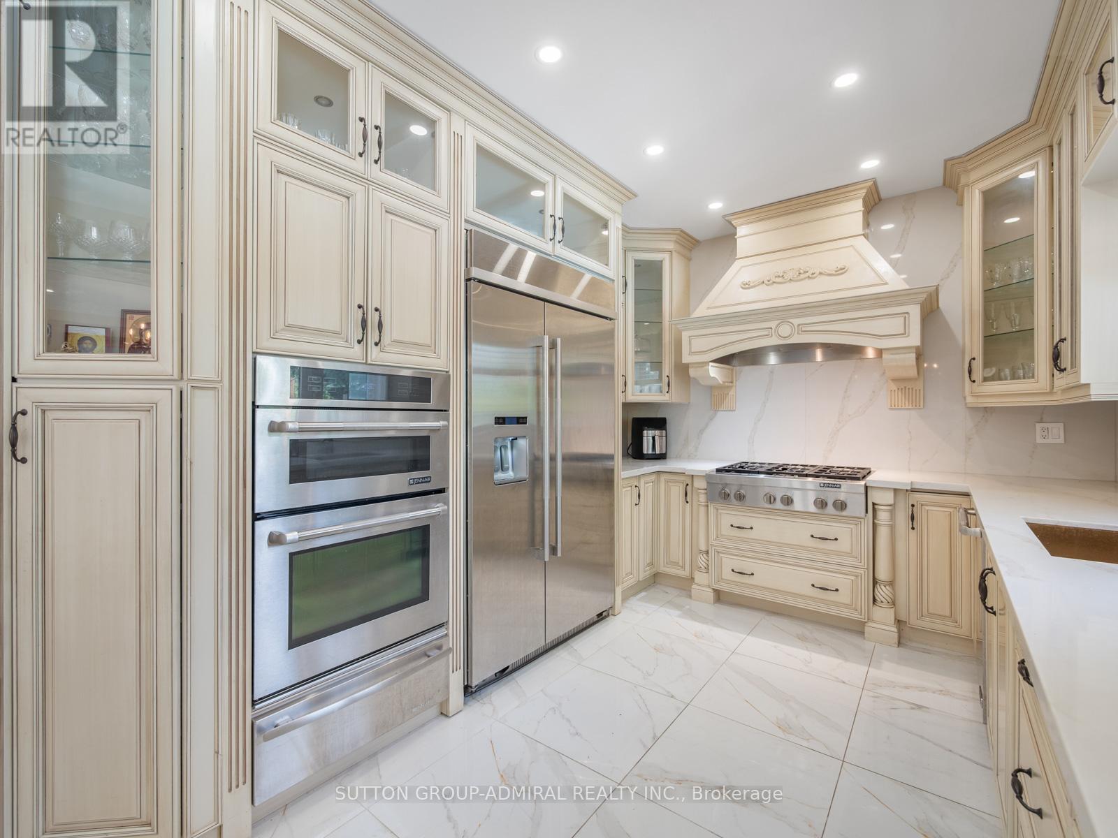 18 THATCHER AVENUE - Image 14