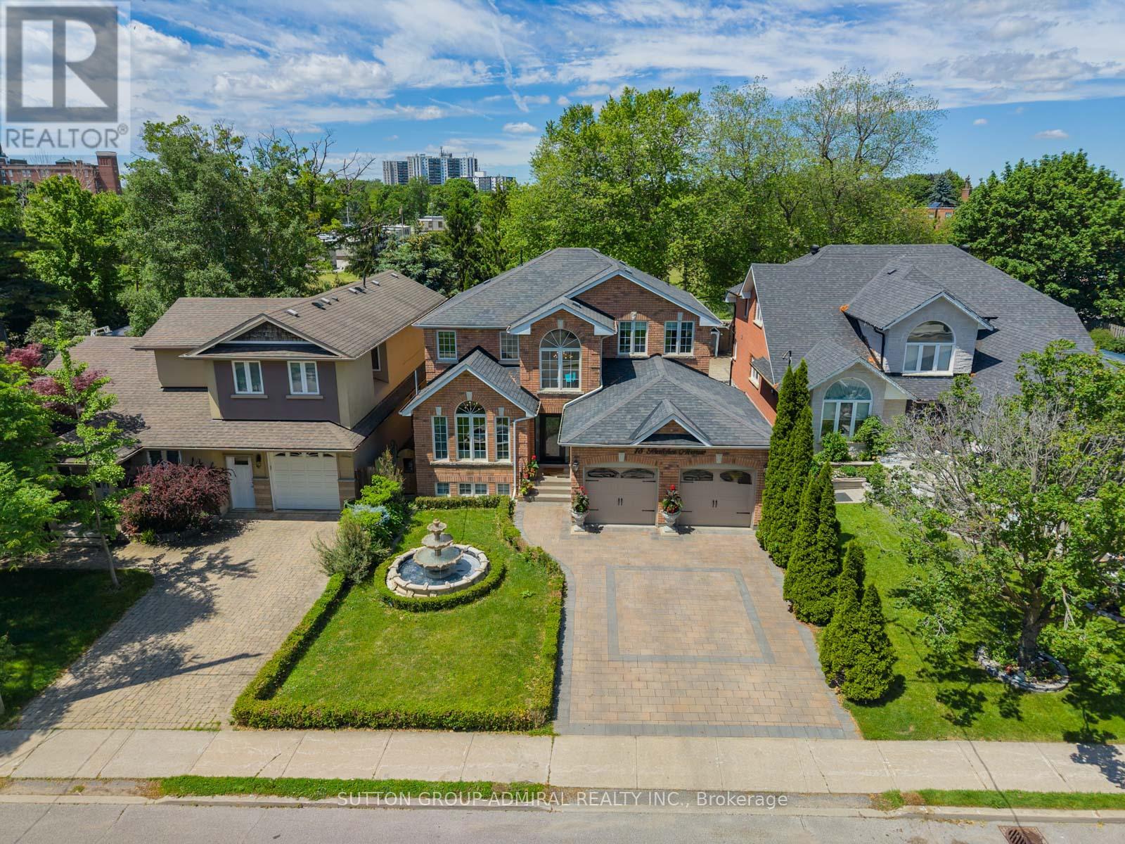 18 THATCHER AVENUE - Image 44