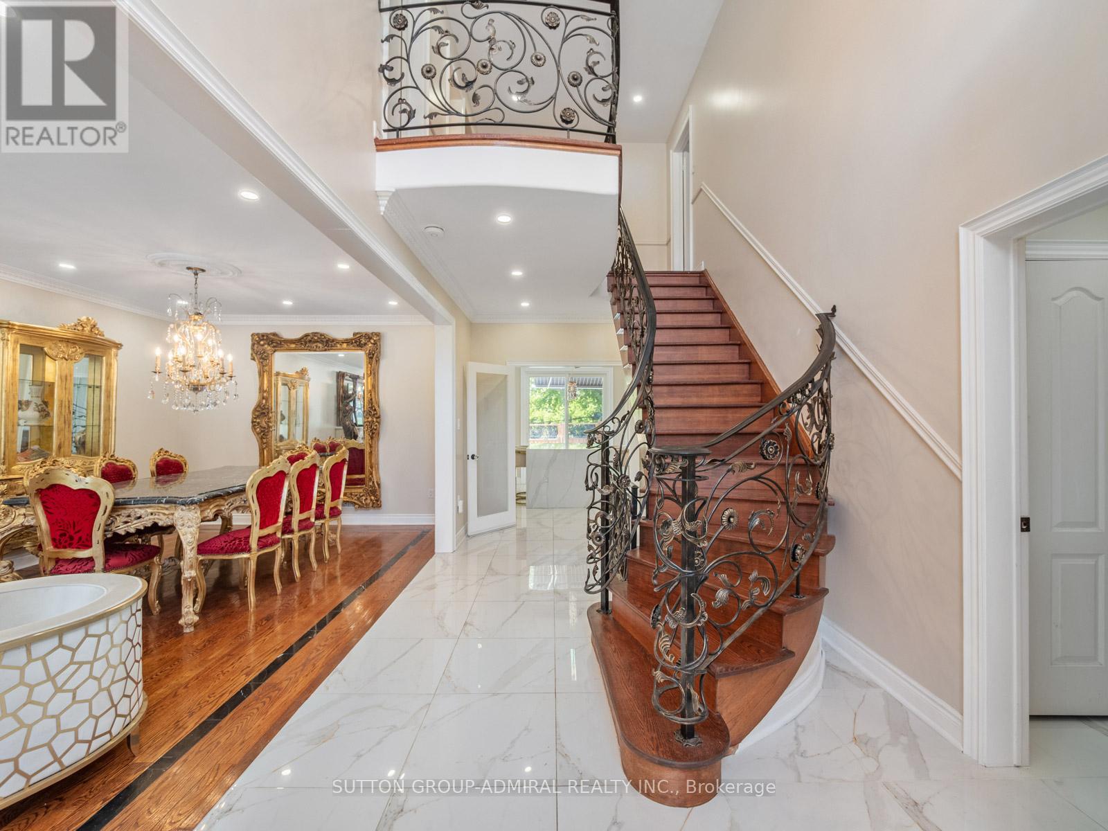 18 THATCHER AVENUE - Image 6