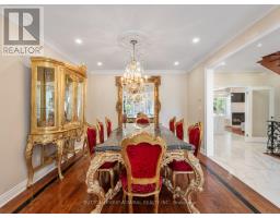 18 Thatcher Avenue, Toronto, ON M1M2M2 Photo 11