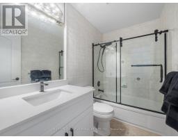 18 Thatcher Avenue, Toronto, ON M1M2M2 Photo 26