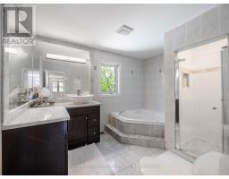18 Thatcher Avenue, Toronto, ON M1M2M2 Photo 32