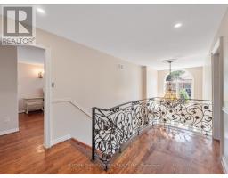 18 Thatcher Avenue, Toronto, ON M1M2M2 Photo 34