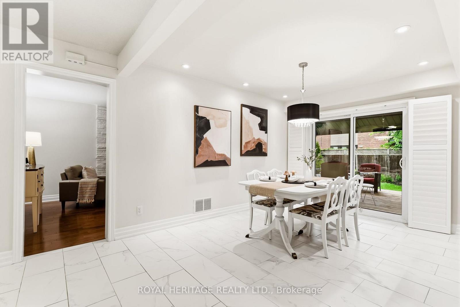 7 CARTER CRESCENT - Image 12