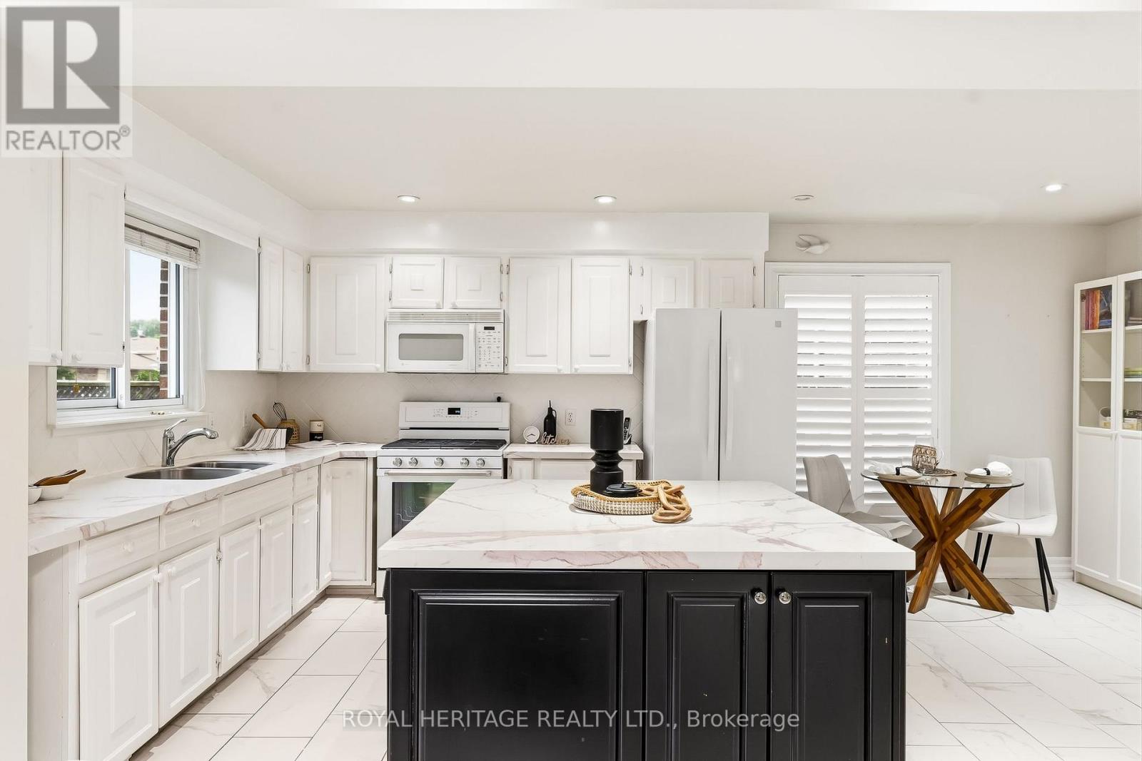 7 CARTER CRESCENT - Image 17